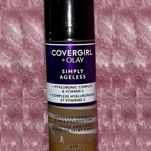 💖3/$15💖 COVERGIRL +Olay Simply Ageless 3-in-1 Liquid Foundation 275 Soft Sable - Picture 1 of 7
